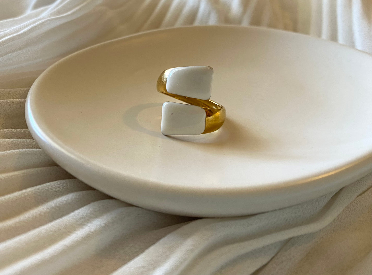 Dual-Tone Adjustable Statement Rings