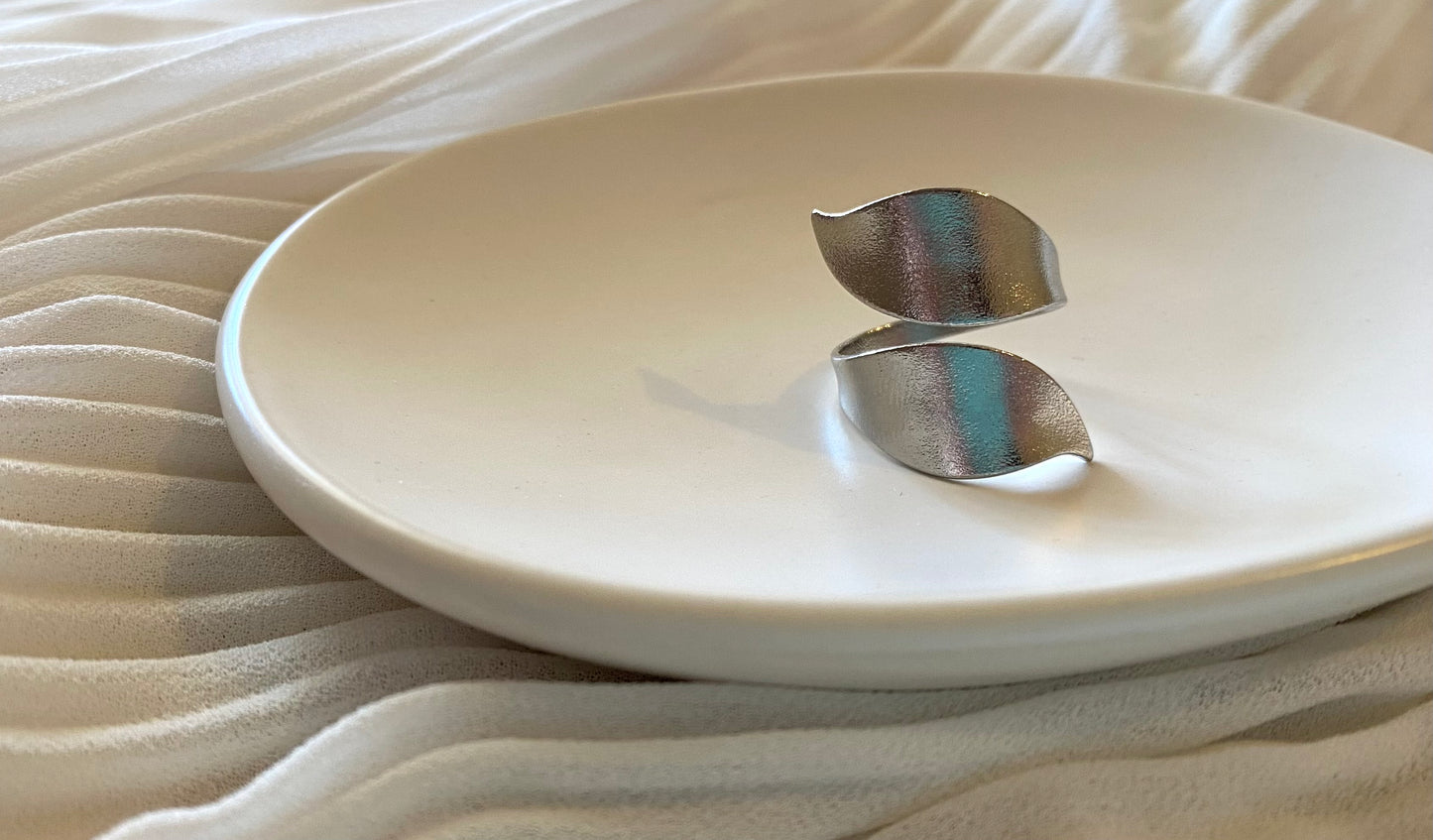 Leaf Twist Rings - Gold & Silver