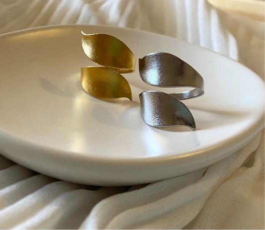 Leaf Twist Rings - Gold & Silver
