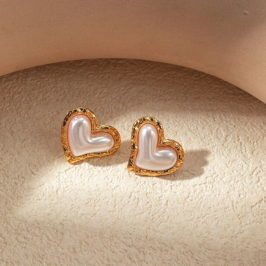 Heart Glow Pearl Studs